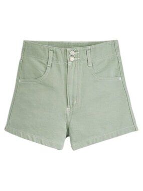 LEVI'S high waisted mom shorts in lily pad (sz26)